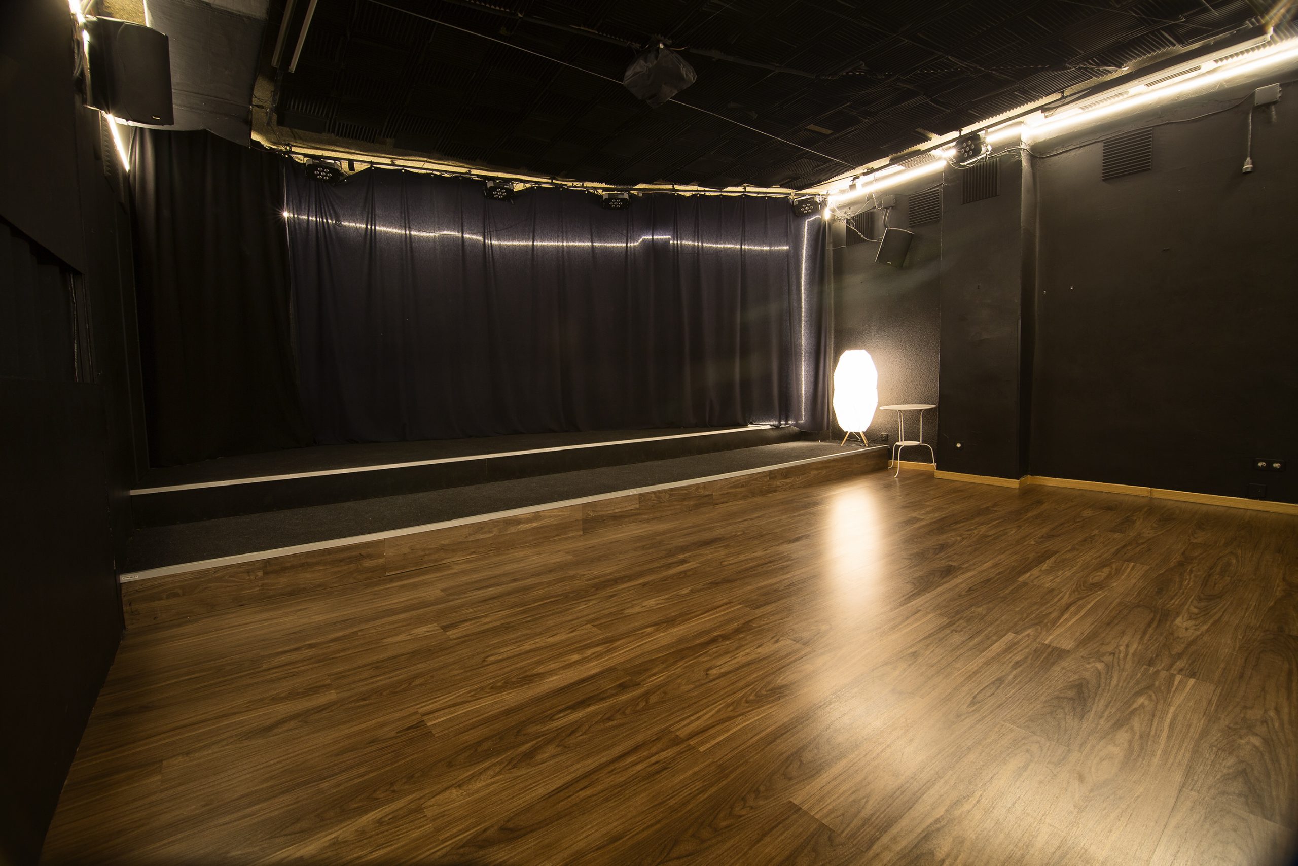 Alquiler de sala de representaciones en Teatro Komodia Madrid